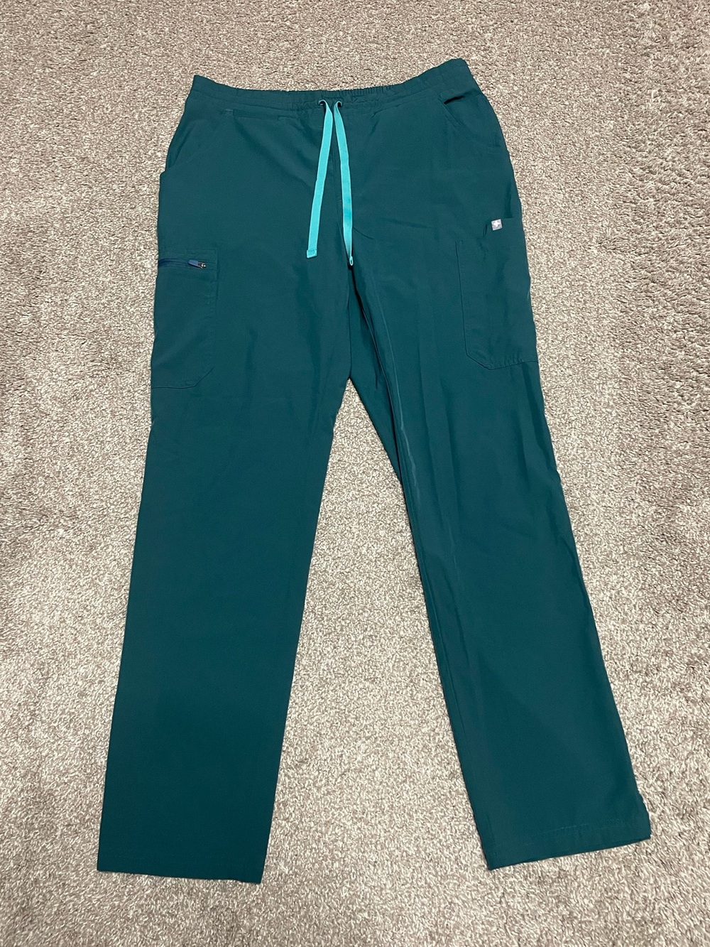Figs Yola Fionlite Scrub Pants Women’s Size Medium